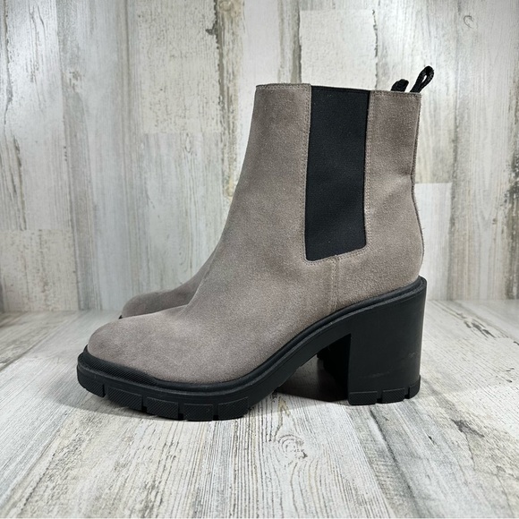 Marc Fisher LTD  Vanlisa Gray Suede Block Heel Chunky Ankle Boots #1347 - Picture 1 of 13